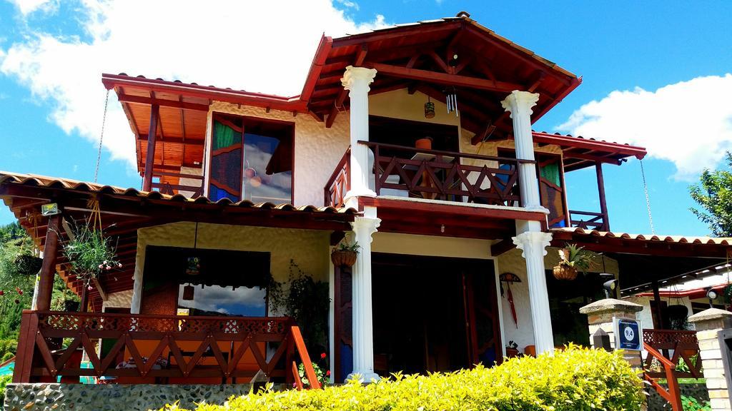 ハルディン Coliving La Boira Bed & Breakfast エクステリア 写真