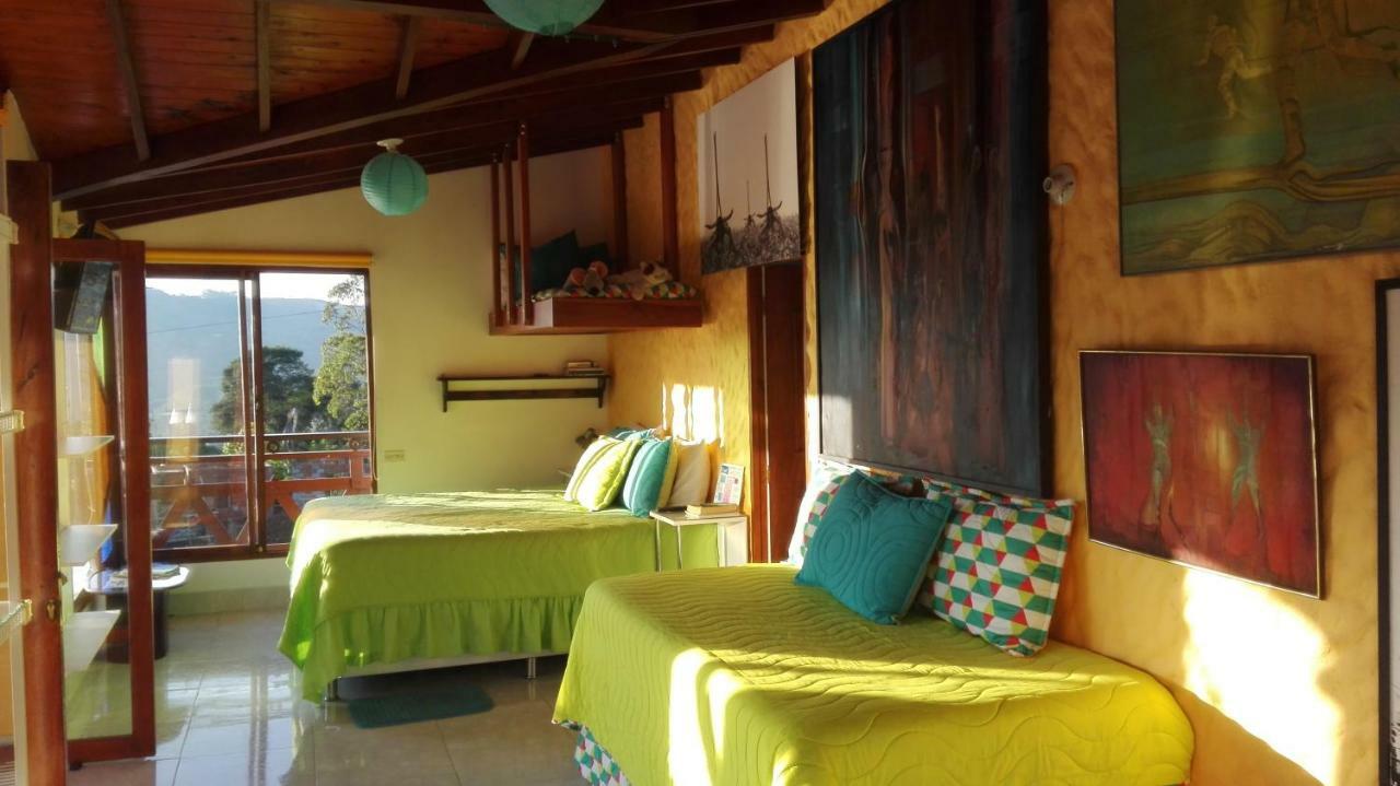 ハルディン Coliving La Boira Bed & Breakfast エクステリア 写真